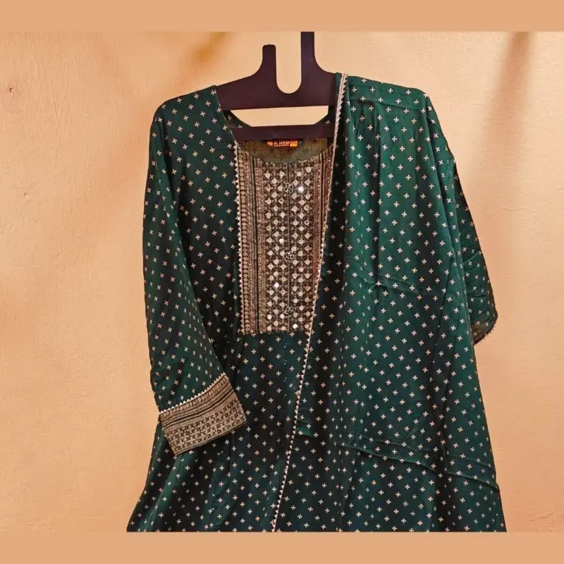 Foil Printed Rayon Anarkali kurta set - Image 9