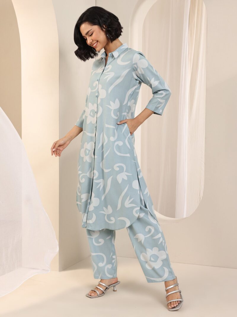 Blue Printed Rayon Straight Kurta Set - Image 7