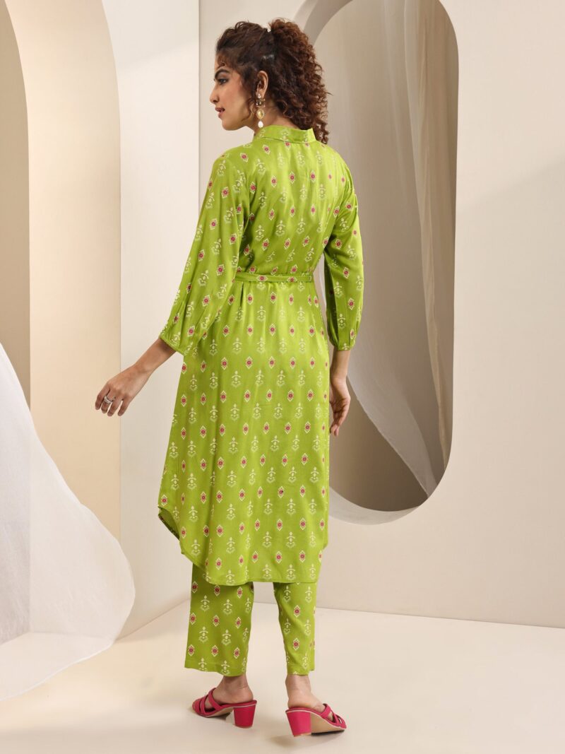 Green Printed Rayon Straight Kurta Set - Image 9