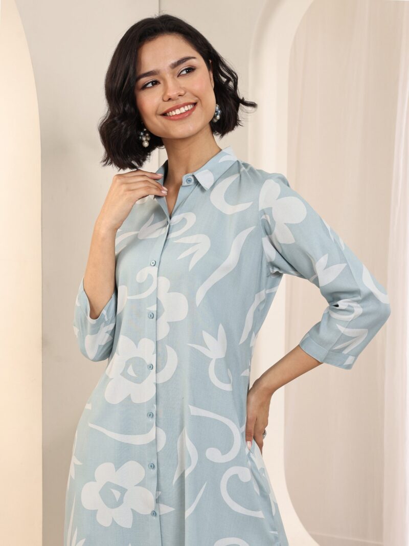 Blue Printed Rayon Straight Kurta Set - Image 10